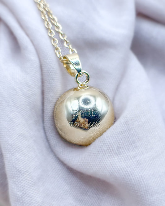 Bola Petit Amour